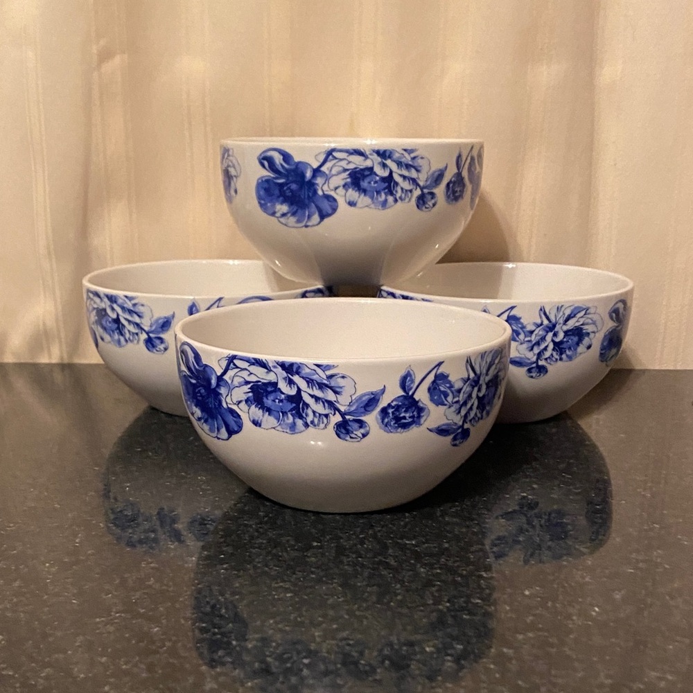 Royal Norfolk Blue Floral Ceramic Bowl Set of 4